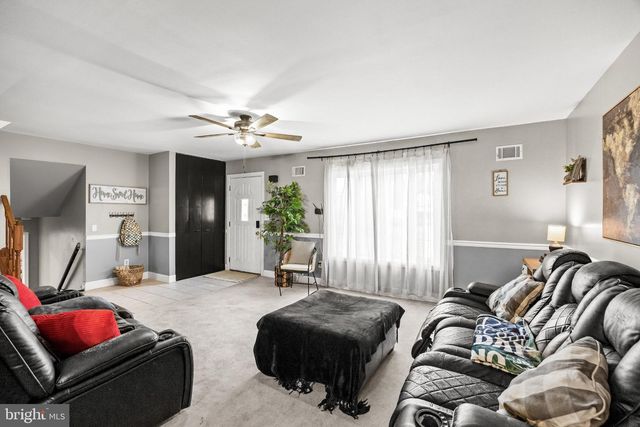 2 ATLAS CT, Sewell, NJ 08080