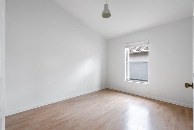 1975 Oak Berry Circle, Wellington, FL 33414