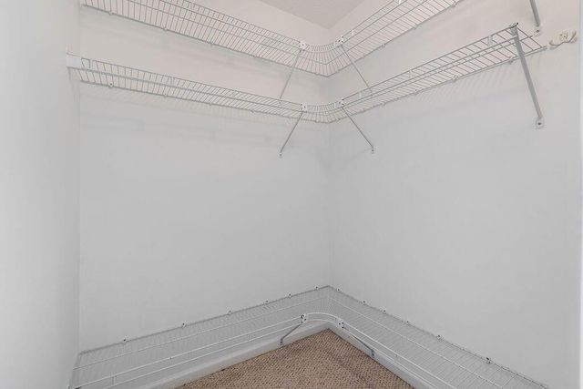 1975 Oak Berry Circle, Wellington, FL 33414