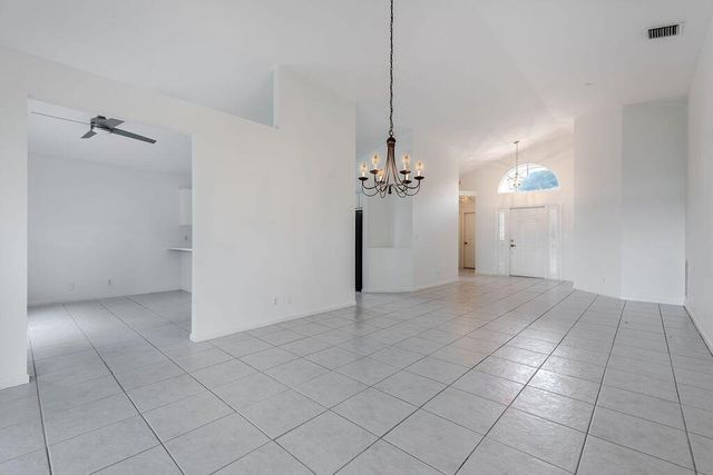 1975 Oak Berry Circle, Wellington, FL 33414