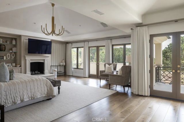 10 Pelican Point, Newport Coast, CA 92657