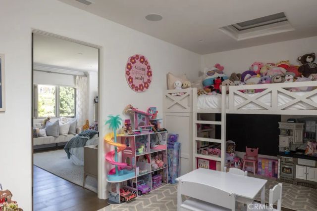 10 Pelican Point, Newport Coast, CA 92657