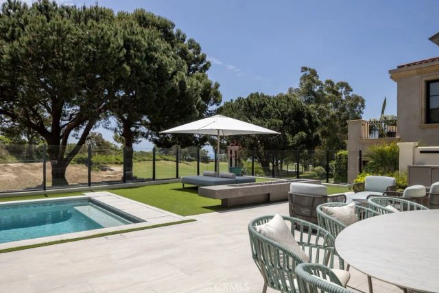 10 Pelican Point, Newport Coast, CA 92657