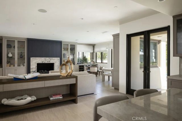 10 Pelican Point, Newport Coast, CA 92657