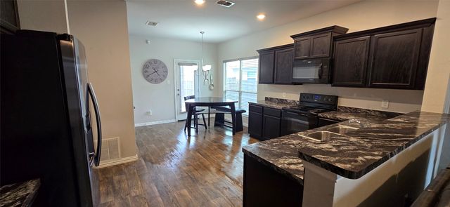 1429 Gallina Trail, Fort Worth, TX 76119