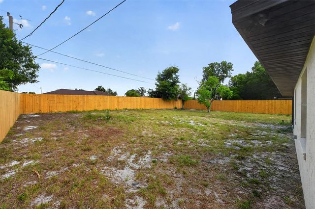 1132 ABAGAIL DRIVE, Deltona, FL 32725