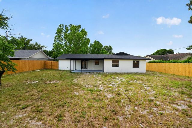 1132 ABAGAIL DRIVE, Deltona, FL 32725