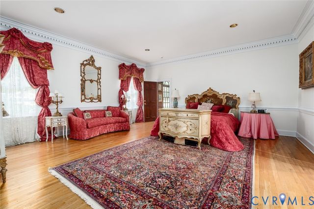 221 Dryden Ln, Henrico, VA 23229