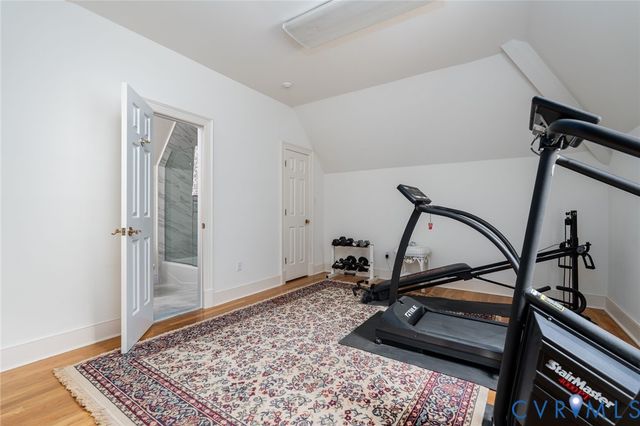 221 Dryden Ln, Henrico, VA 23229