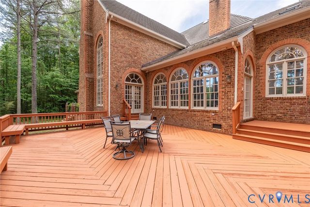 221 Dryden Ln, Henrico, VA 23229