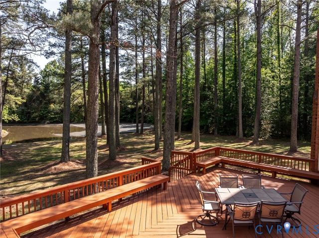 221 Dryden Ln, Henrico, VA 23229
