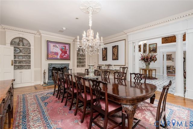221 Dryden Ln, Henrico, VA 23229