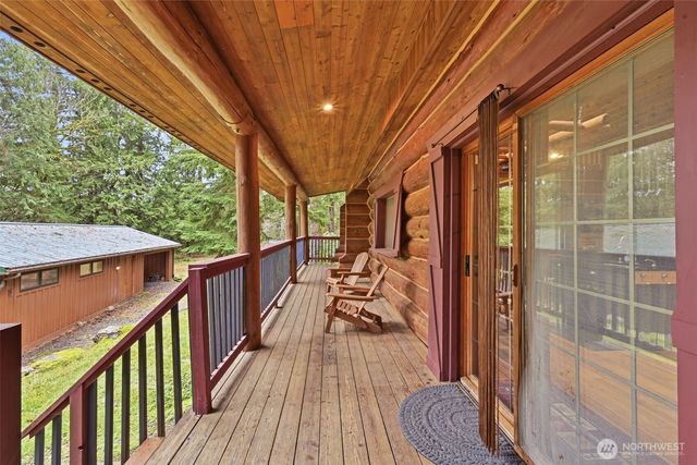 5630 Scherrer Road, Granite Falls, WA 98252