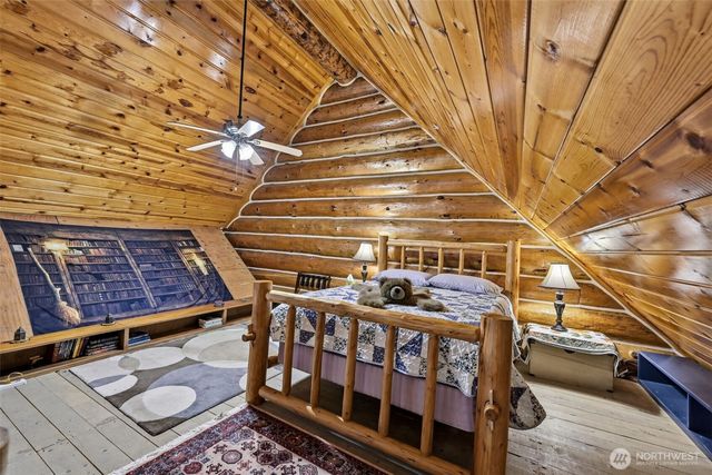 5630 Scherrer Road, Granite Falls, WA 98252