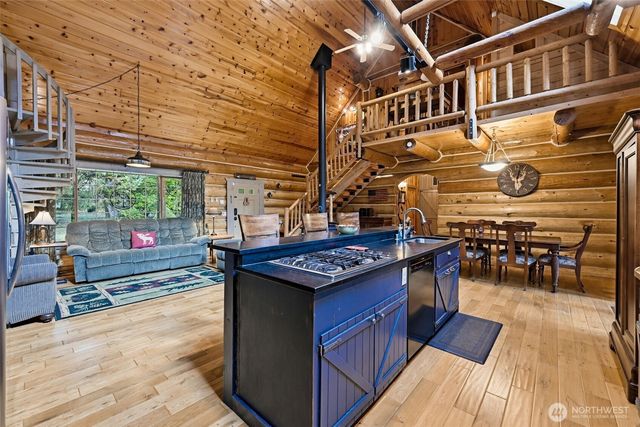 5630 Scherrer Road, Granite Falls, WA 98252