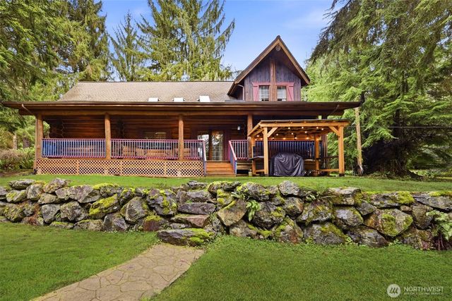 5630 Scherrer Road, Granite Falls, WA 98252