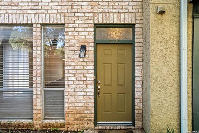 3678 Hidden Dr Apt 2702, San Antonio, TX 78217