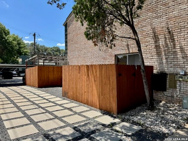 3678 Hidden Dr Apt 2702, San Antonio, TX 78217