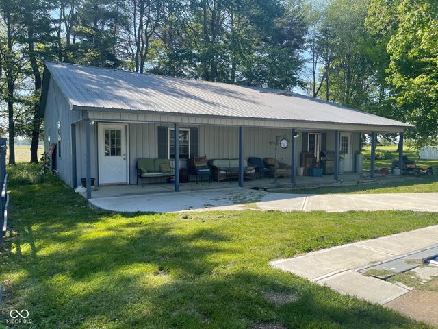 13617 W County Road 400 N, Quincy, IN 47456