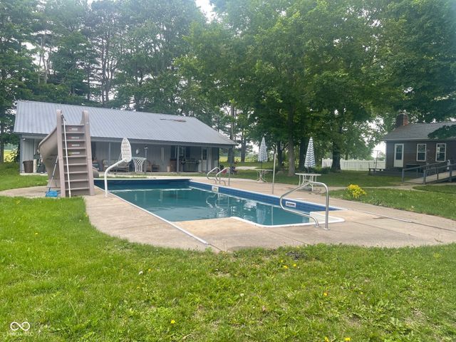 13617 W County Road 400 N, Quincy, IN 47456