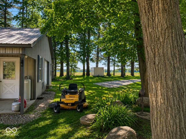 13617 W County Road 400 N, Quincy, IN 47456