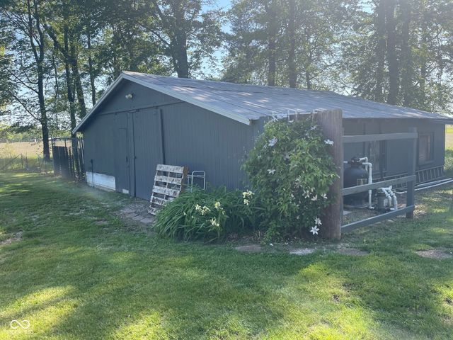 13617 W County Road 400 N, Quincy, IN 47456