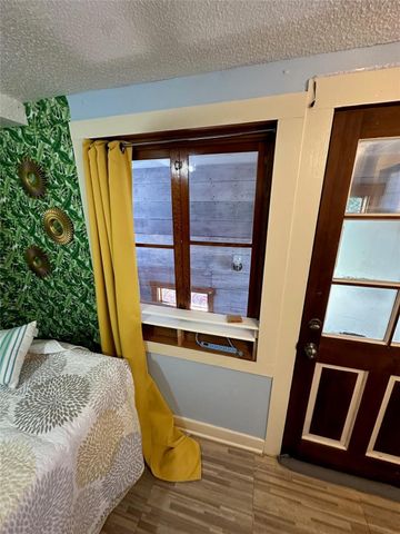 717 Church Street, Galveston, TX 77550