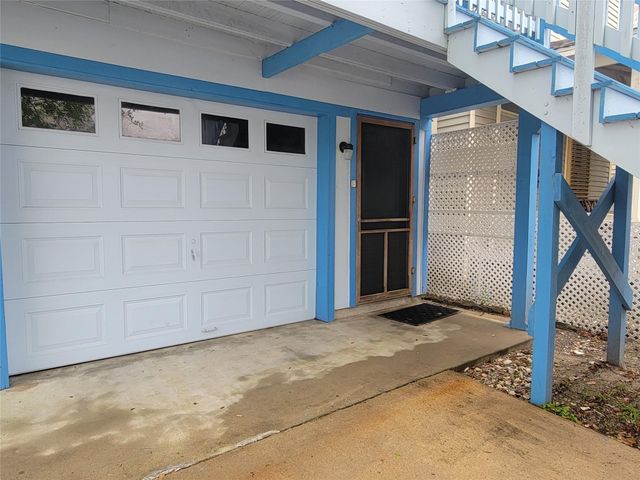 717 Church Street, Galveston, TX 77550