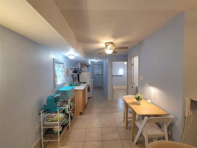 717 Church Street, Galveston, TX 77550