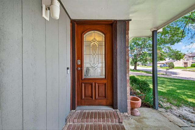 5323 Windsong Trail, Houston, TX 77084