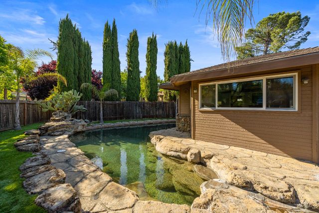3021 Waterman Ct, El Dorado Hills, CA 95762