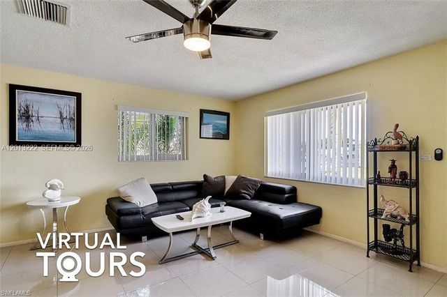 4500 NW 44th St, Tamarac, FL 33319