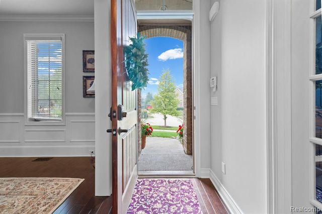 56555 Hartley Drive, Shelby Twp, MI 48316