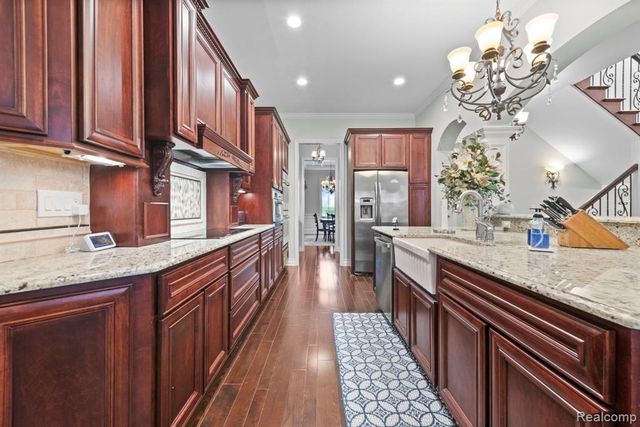 56555 Hartley Drive, Shelby Twp, MI 48316