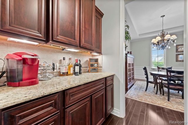 56555 Hartley Drive, Shelby Twp, MI 48316