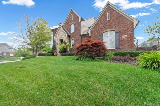 56555 Hartley Drive, Shelby Twp, MI 48316