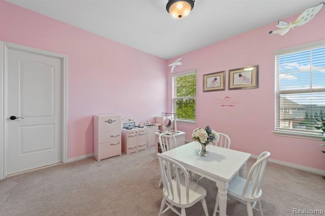 56555 Hartley Drive, Shelby Twp, MI 48316