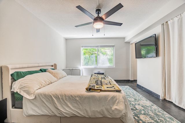 1308 Bayview Drive 1c, Fort Lauderdale, FL 33304