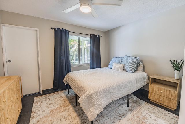 1308 Bayview Drive 1c, Fort Lauderdale, FL 33304