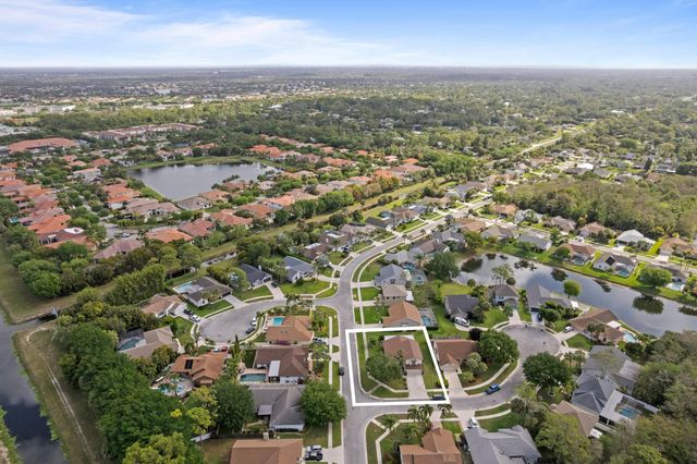 9935 Pine Dust Court, Wellington, FL 33467
