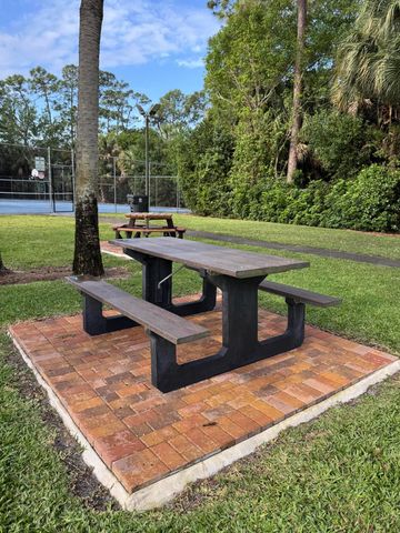 9935 Pine Dust Court, Wellington, FL 33467