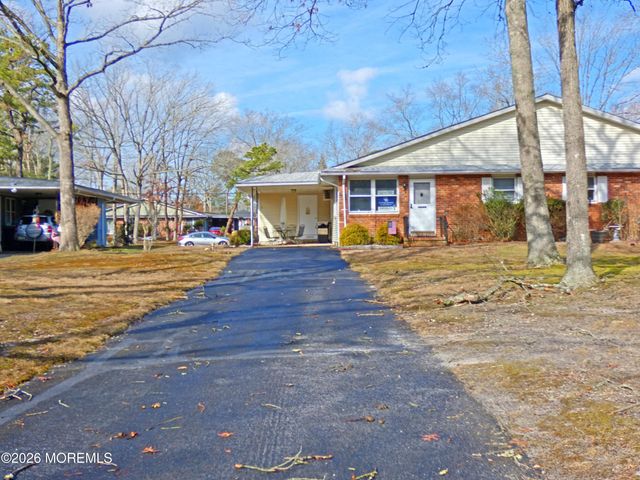38 Cranberry Road, Manahawkin, NJ 08050