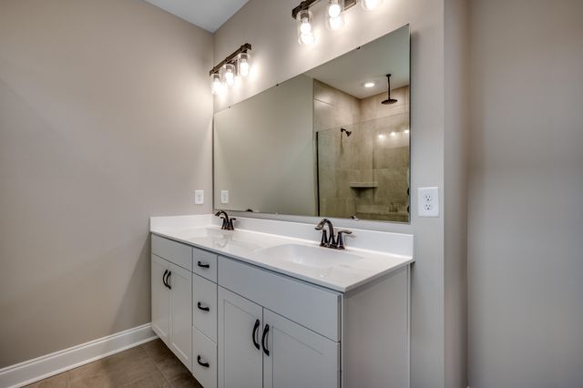 512 Blue Verner Road, Moncks Corner, SC 29461