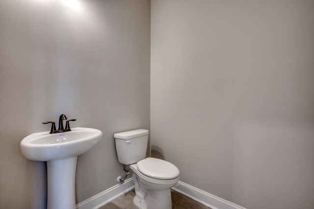 512 Blue Verner Road, Moncks Corner, SC 29461