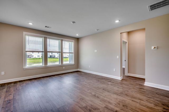 512 Blue Verner Road, Moncks Corner, SC 29461