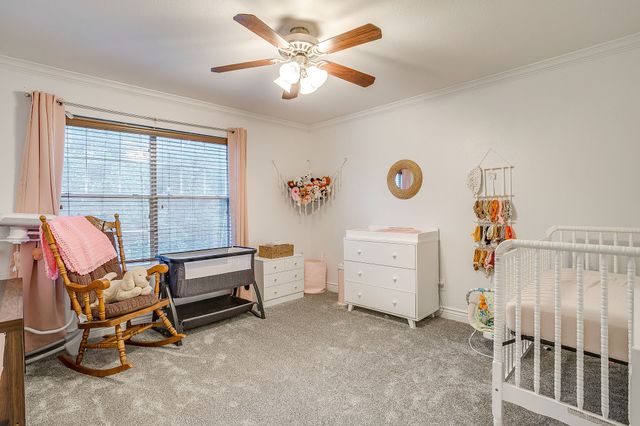 3028 Wakecrest Drive, Fort Worth, TX 76108