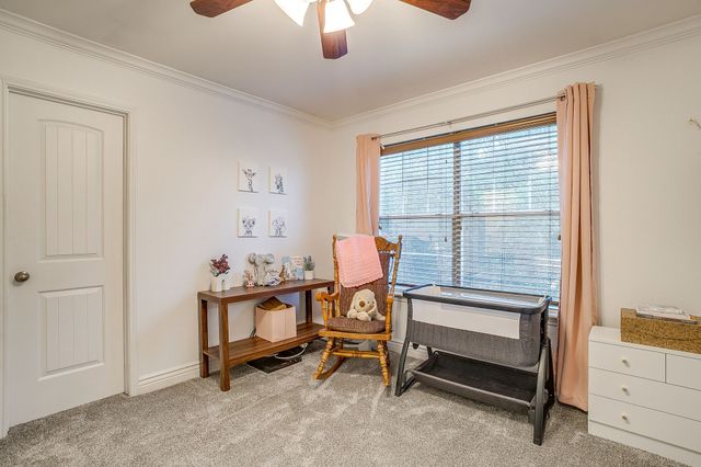 3028 Wakecrest Drive, Fort Worth, TX 76108