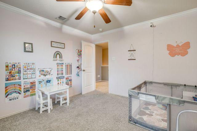 3028 Wakecrest Drive, Fort Worth, TX 76108