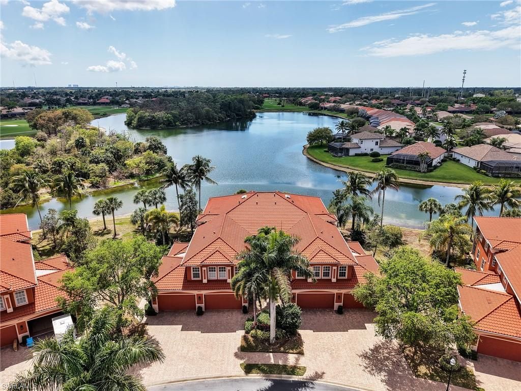 6422 Legacy CIR 704, NAPLES, FL 34113 — exterior