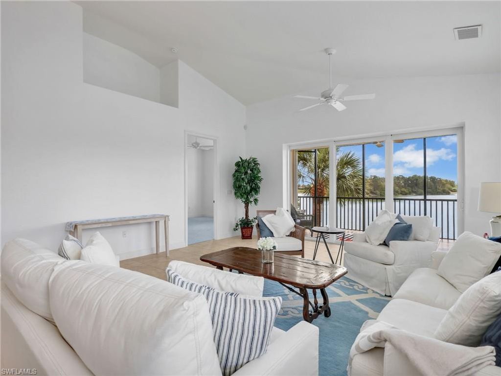 6422 Legacy CIR 704, NAPLES, FL 34113 — photo 5